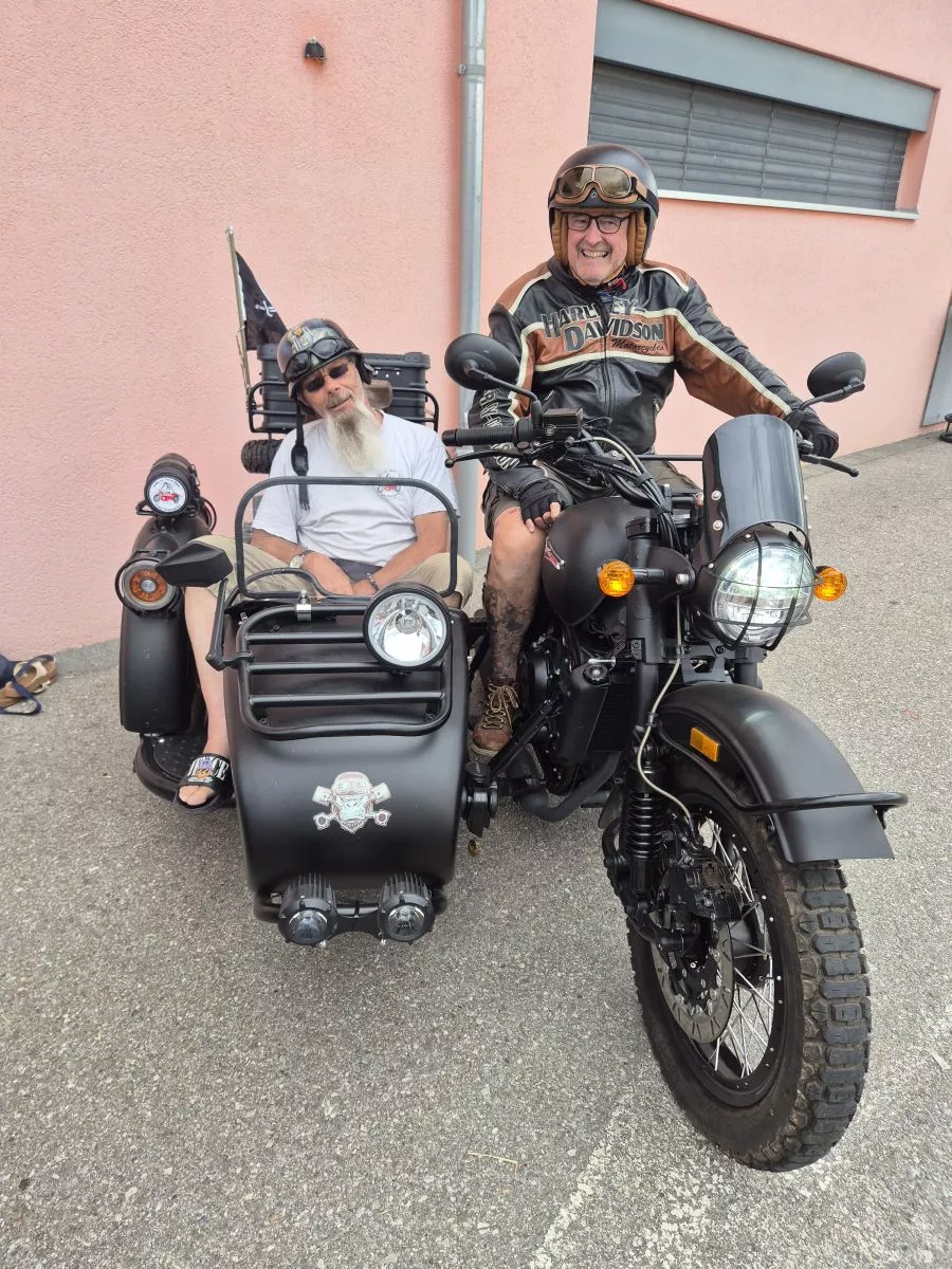 Rencontre side-cars et motos