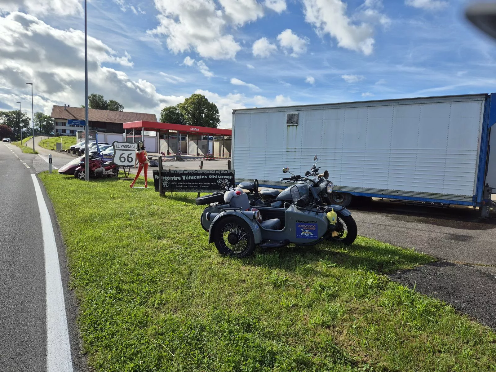 Rencontre 2024 side-cars et motos
