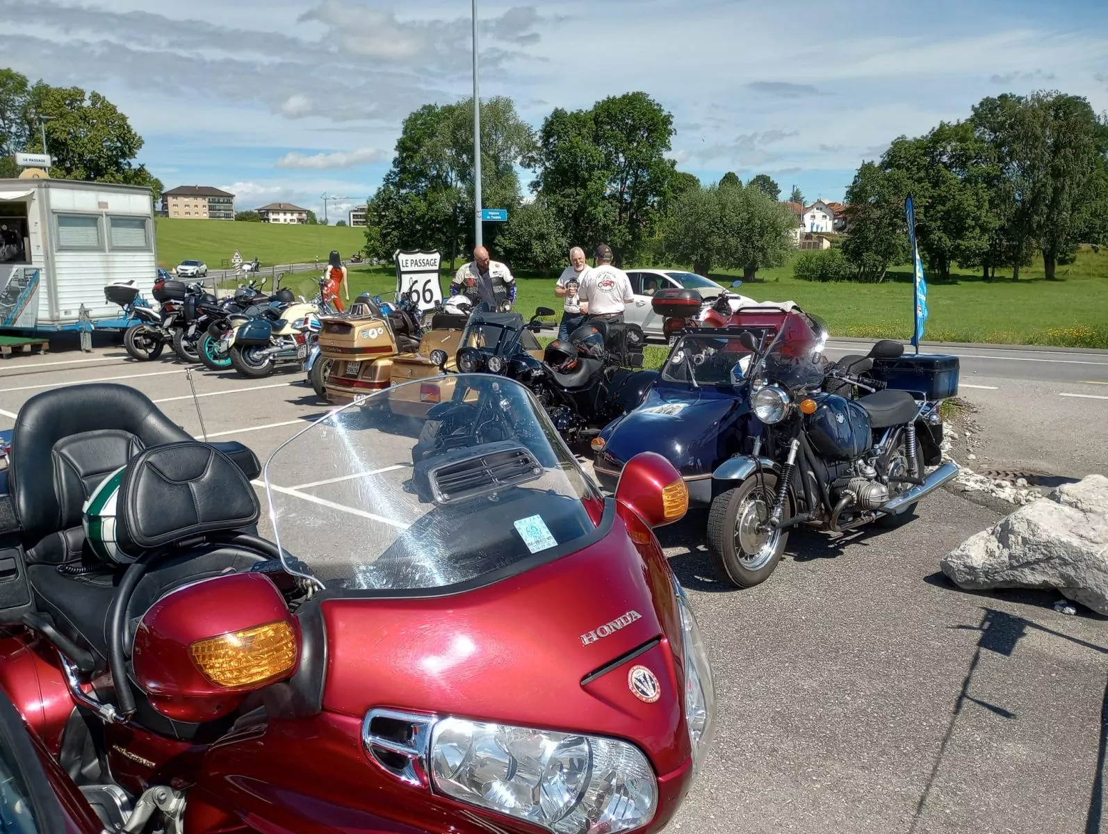 Rencontre 2024 side-cars et motos