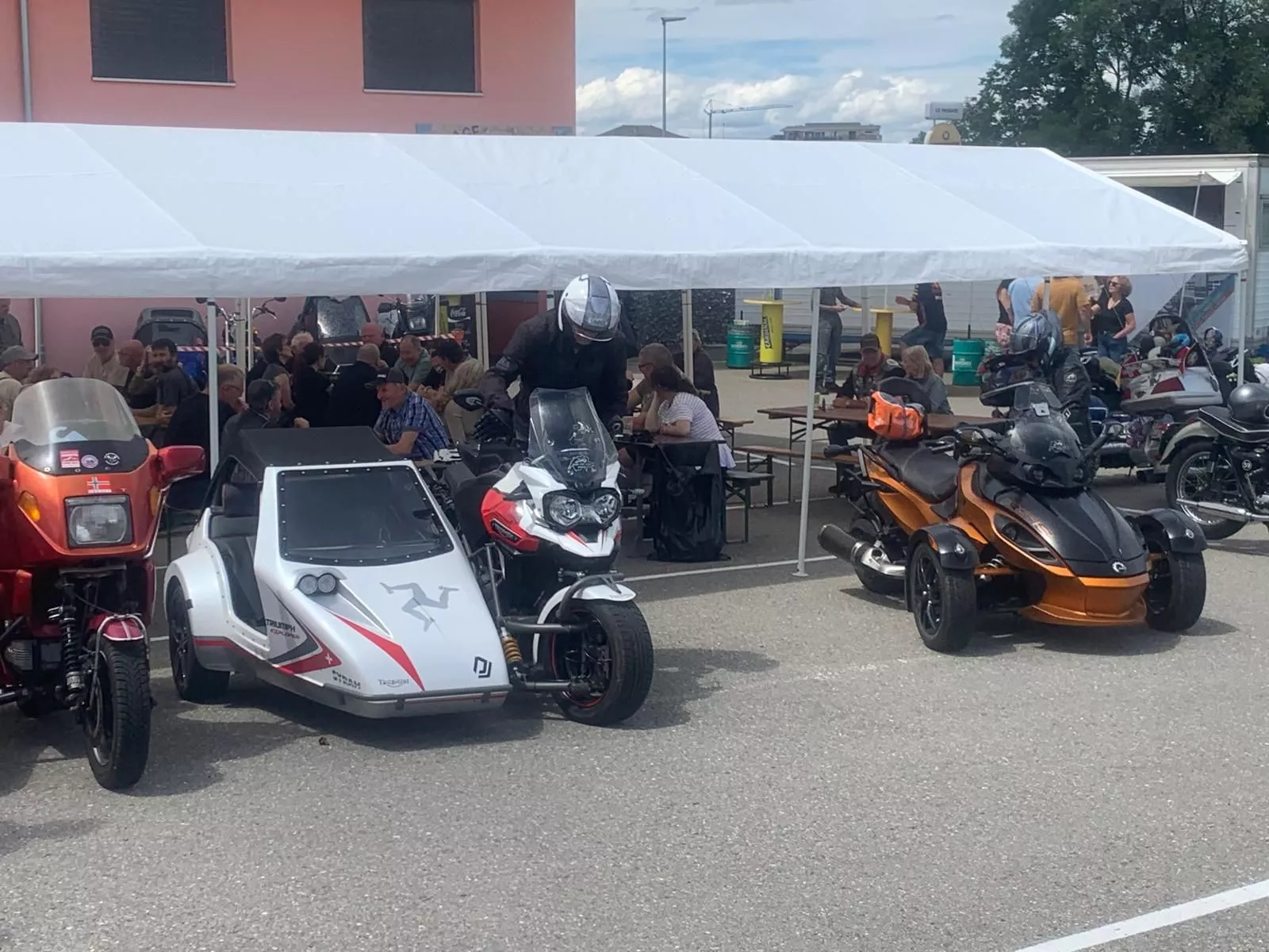 Rencontre 2024 side-cars et motos