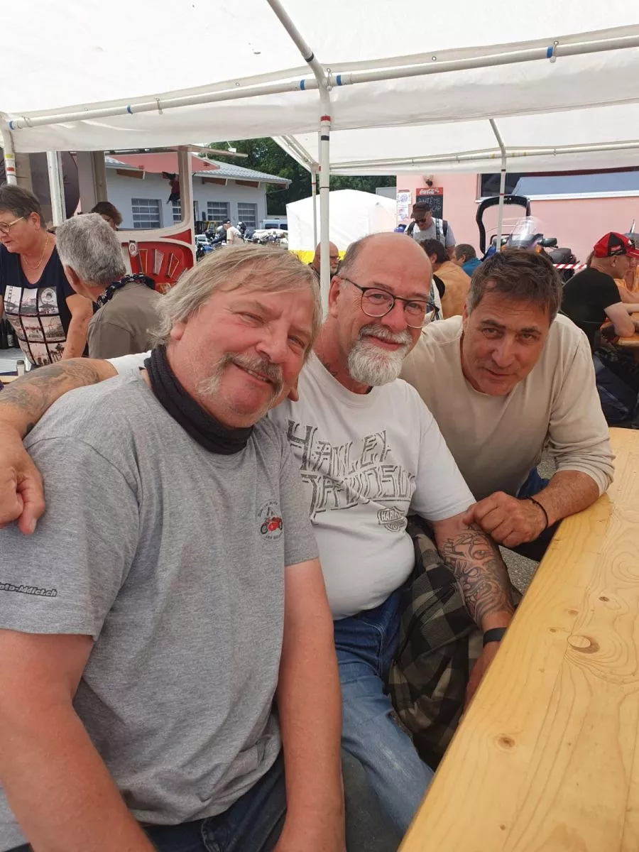 Rencontre 2024 side-cars et motos
