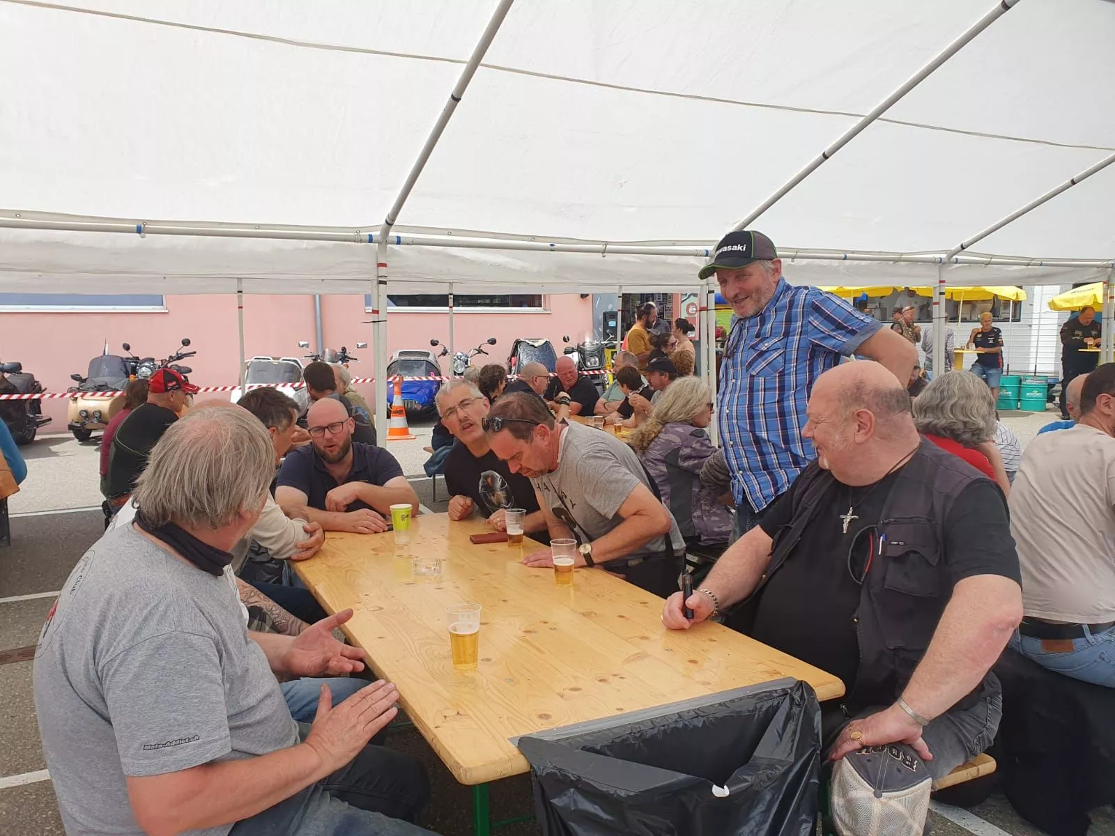 Rencontre 2024 side-cars et motos