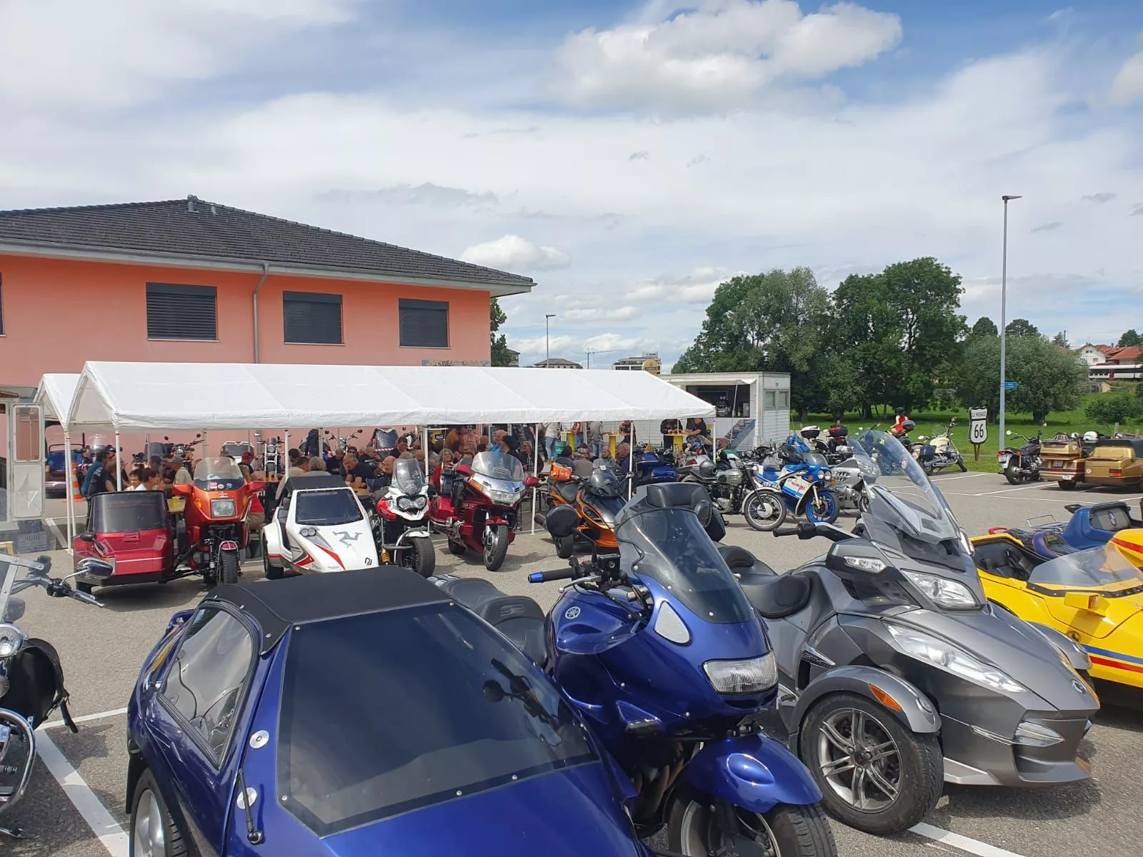 Rencontre 2024 side-cars et motos